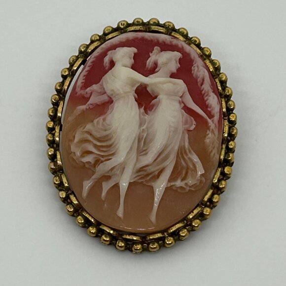 Vintage Coro Signed Cameo Brooch Two Dancing Graces Design In Resin Gold-Tone - Picture 15 of 16